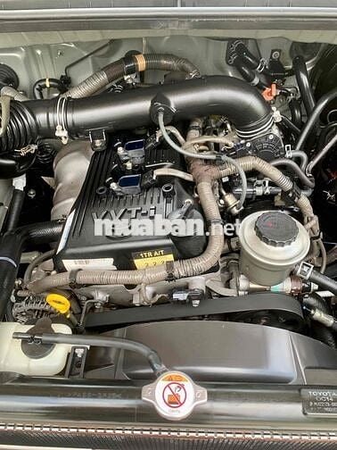 Toyota Innova 2013 bản 2.0V
