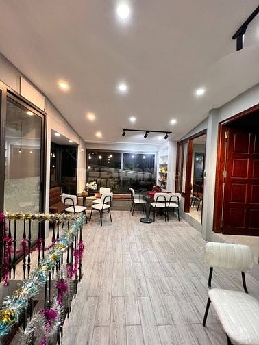 Nhà Đẹp Mặt Phố Kinh Doanh Phương Liệt 188m, mt 14.8m, giá 13.2 tỷ