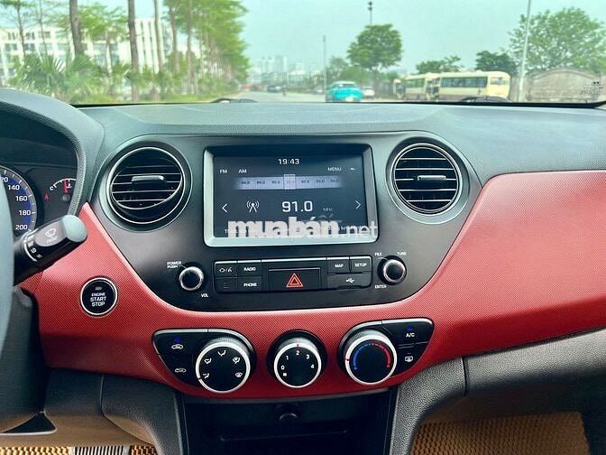Hyundai i10 sx 2020 1 chủ từ đầu odo 6,8v