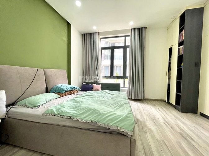 Dương Quảng Hàm, Hẻm Xe Hơi 5m, Ngang 5,5m,Nở hậu 7.5m, 80m2- 8 Tỷ