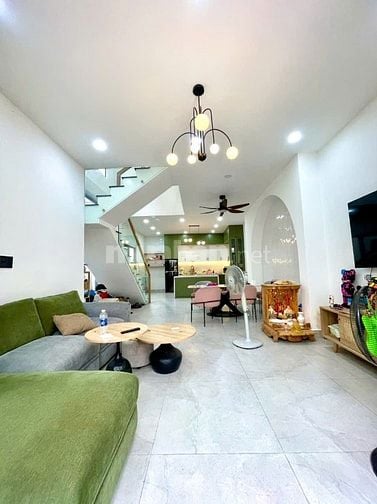 Dương Quảng Hàm, Hẻm Xe Hơi 5m, Ngang 5,5m,Nở hậu 7.5m, 80m2- 8 Tỷ