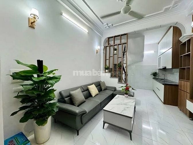 Nhà Đẹp Gần Đường Nguyễn Đức Cảnh, Hoàng Mai 27/29m, 5 tầng, 5.85 tỷ