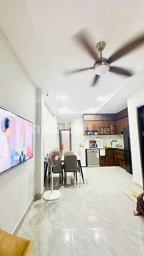 Kẹt tiền bán gấp nhà Thích Quảng Đức. P.5. Phú Nhuận. Giá 2 tỷ 390.