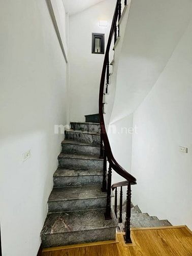 Nhà Đẹp Gần Đường Nguyễn Đức Cảnh, Hoàng Mai 27/29m, 5 tầng, 5.85 tỷ