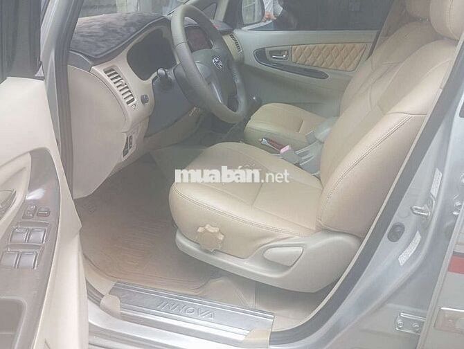 Toyota Innova 2015 2.0E - 108000 km