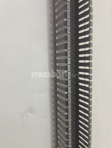 Máng nhựa nhập khẩu trực tiếp, chất lượng cao, dài 2m