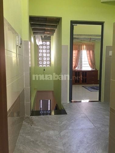 Cho thuê nhà 2 tầng đúc,mới sơn ở liền,2PN, 80M2, Linh Đông,Thủ đứ