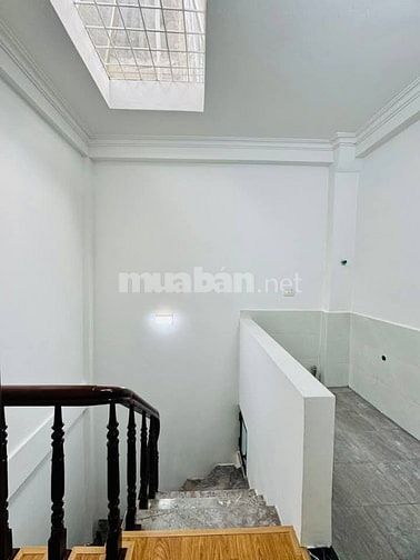 Nhà Đẹp Gần Đường Nguyễn Đức Cảnh, Hoàng Mai 27/29m, 5 tầng, 5.85 tỷ