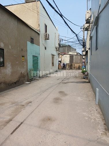 Bán nhà DT: 3m X 10 1T+1 lửng 2pn đường 5m 