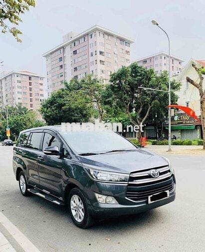 Toyota Innova 2017 2.0E - 19000 km