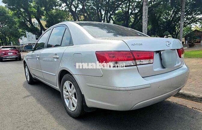 Hyundai Sonata 2009 - một chủ từ đầu