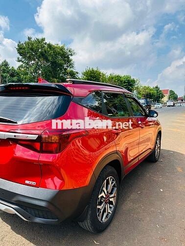 Kia Seltos 2023 - 18000 km