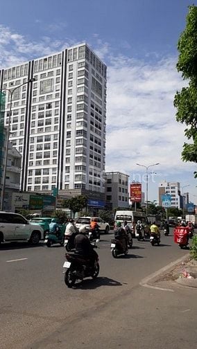 Bán tòa nhà Văn Phòng mặt tiền đường Cộng Hòa, 12 x 25. Hầm, 6 tầng.