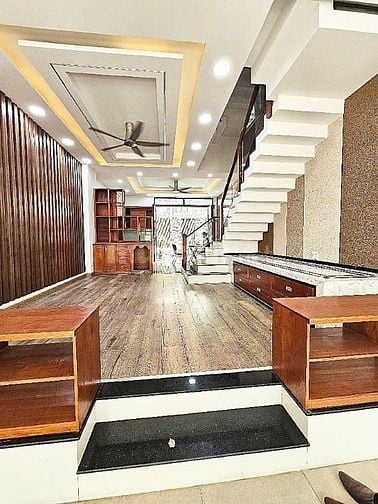 Nhà siêu hiếm Q7 ngang 5m, 4 tầng, công viên ven sông, 15 tỷ.
