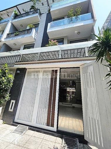 Nhà siêu hiếm Q7 ngang 5m, 4 tầng, công viên ven sông, 15 tỷ.