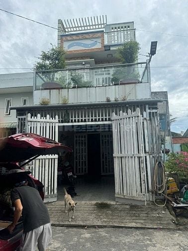 Cần bán gấp nhà phạm văn sáng hóc môn hcm