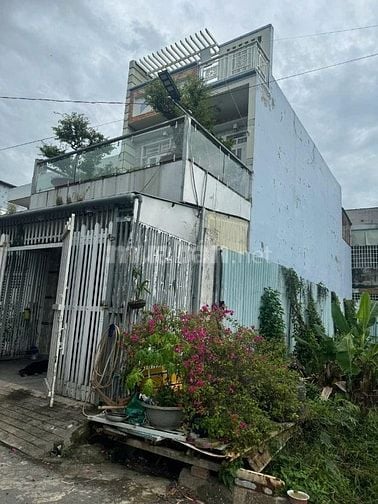 Cần bán gấp nhà phạm văn sáng hóc môn hcm