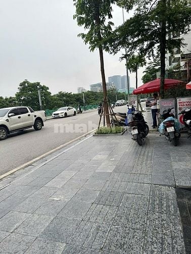 Cho thuê tầng hầm 2, nhà số 44 đuờng Xuân Diệu, Quảng An, Tây Hồ