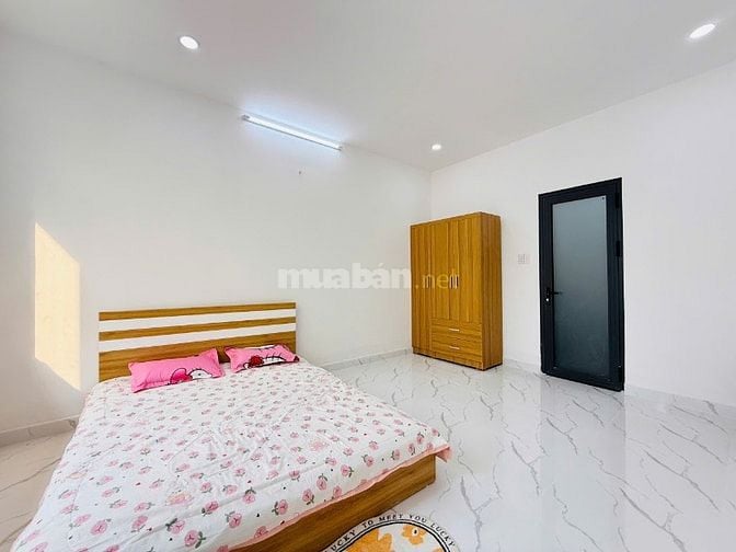 Bán gấp nhà 3 lầu ô tô ngủ trong nhà Bùi Quang Là, P12 Gò Vấp 6,45 tỷ