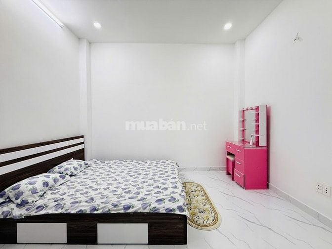 Bán gấp nhà 3 lầu ô tô ngủ trong nhà Bùi Quang Là, P12 Gò Vấp 6,45 tỷ