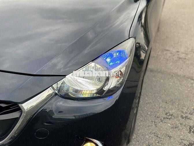 Mazda 2 2016