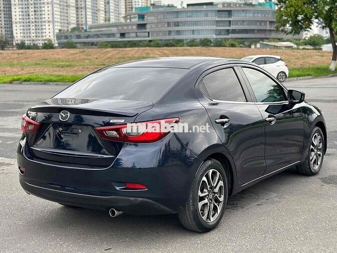 Mazda 2 2016