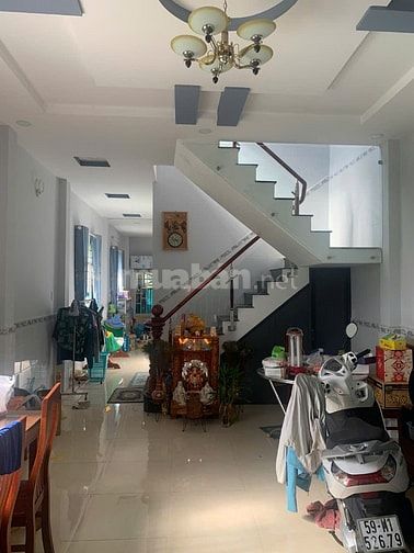 Cần bán nhà nguyên căn 135m² đường nhựa 6m huyện Cần Giuộc, Long An