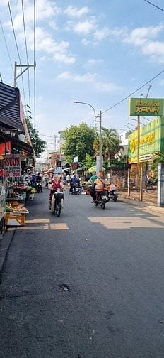 🏠👉3ty850 -Q12- 42m2 -2tẦNG- lâm thị hố -hẻm xe hơi thông vô ở liền