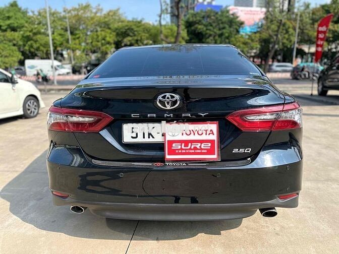 Toyota Camry 2022 2.5 Q - 14100 km xe HÃNG BHANH