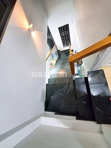 Căn nhà mơ ước trung tâm Q7, ngang 6m, 67 m2, chỉ 8.3 tỷ.
