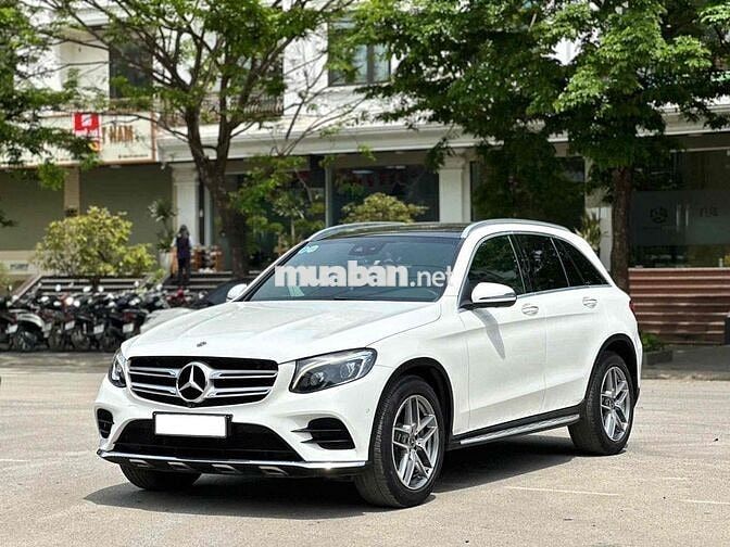 Mercedes Benz GLC Class 2018 300 4MATIC AT - 52000