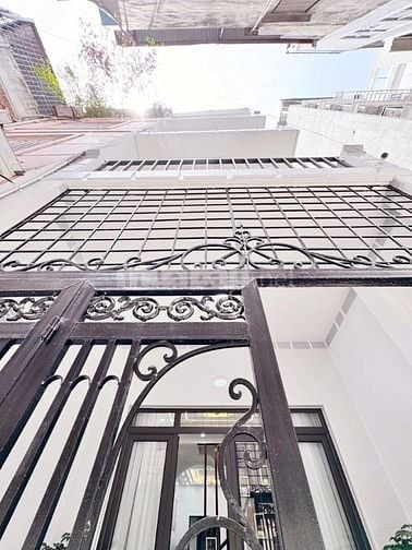 Chính chủ bán nhà 4 tầng 50m2 ngõ 192 Lê Trọng Tấn, ô tô 9,5 tỷ