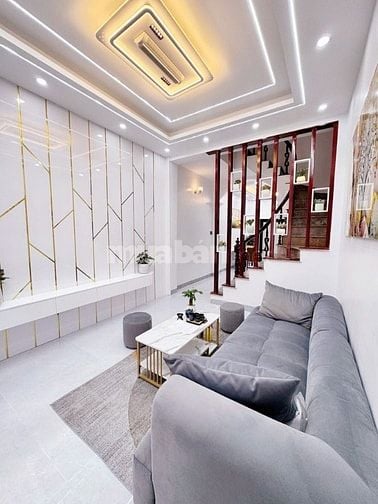 Chính chủ bán nhà 4 tầng 50m2 ngõ 192 Lê Trọng Tấn, ô tô 9,5 tỷ