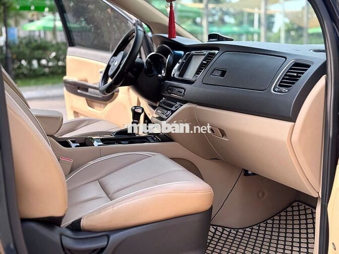 Kia Carnival 2.2 DATH 2018 - 88000 km