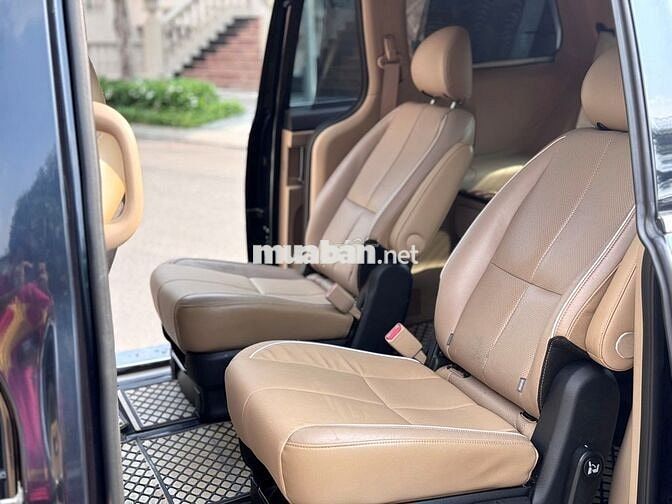 Kia Carnival 2.2 DATH 2018 - 88000 km