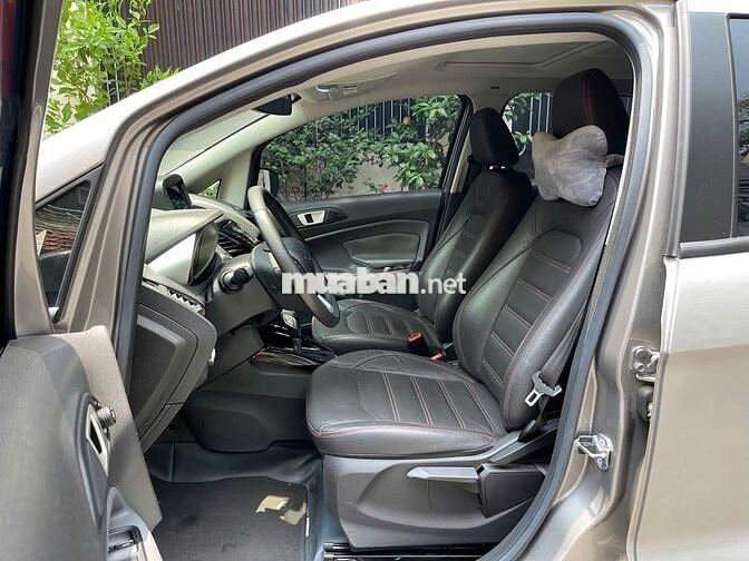 Ford EcoSport 2017 1.5L Titanium AT - 20000 km