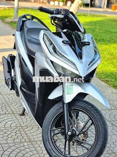 Vario 150 khóa ga. Nợ xấu đưa 11tr lấy xe