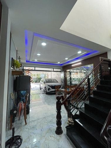 HIẾM. Gần Trường THPT Phước Kiển, DT 5x19m, Đường ô tô 12m
