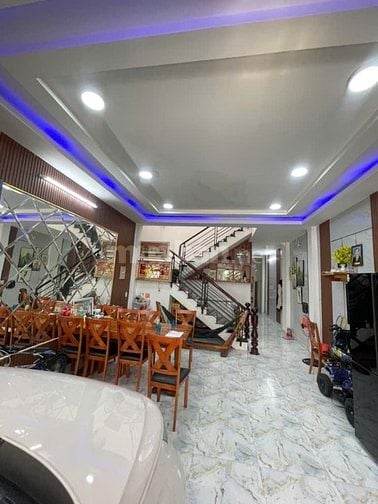 HIẾM. Gần Trường THPT Phước Kiển, DT 5x19m, Đường ô tô 12m