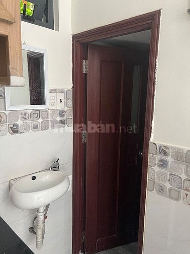 Nhà nhỏ xinh giá rẻ, gia kinh doanh nhỏ, bán online, sát Vạn Hạnh mall