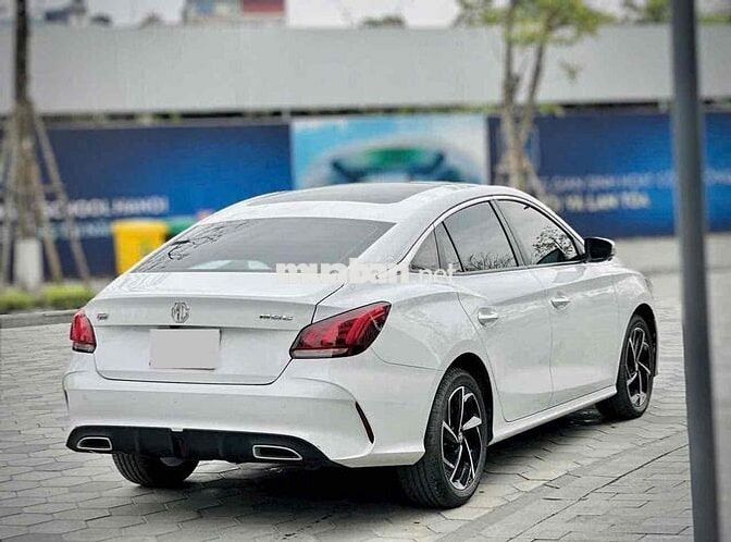 MG MG5 2024 - 7000 km LUXURY
