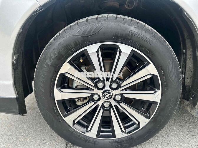 Toyota Veloz Cross 2022 CVT - 55000 km