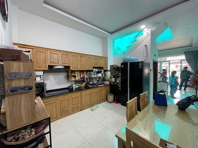 NHÀ HẺM 2TẦNG,DT:107m, 1PK, 4PN, 4WC, BÌNH CHIỂU, THỦ ĐỨC.