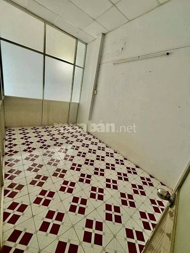 Nhà bán quận 6 đường bình tiên DT 3m75 x 9m 1lầu 2pn 