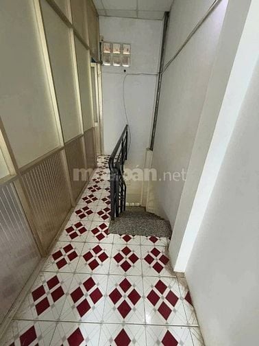 Nhà bán quận 6 đường bình tiên DT 3m75 x 9m 1lầu 2pn 
