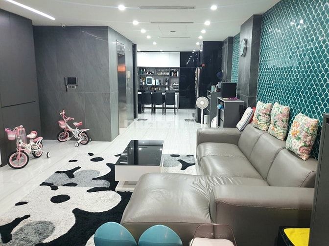 SIÊU PHẨM NHÀ 6 TẦNG – KHU KIỀU ĐÀM QUẬN 7 – CÓ THANG MÁY – HỒ BƠI