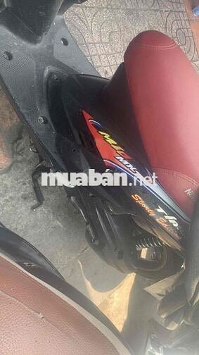 mình đang bán con xe máy hiệu yamaha