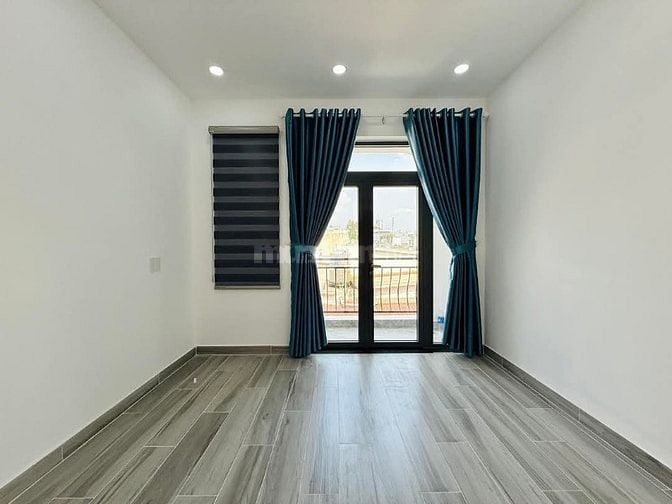 Bán nhà trệt 3 lầu Full nội thất gần TH Võ Thị Sáu 