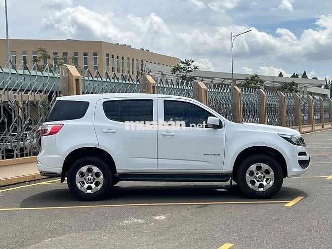 CHEVROLET TRAIBLAZER 2019 MÁY DẦU, SỐ SÀN, 7 CHỖ