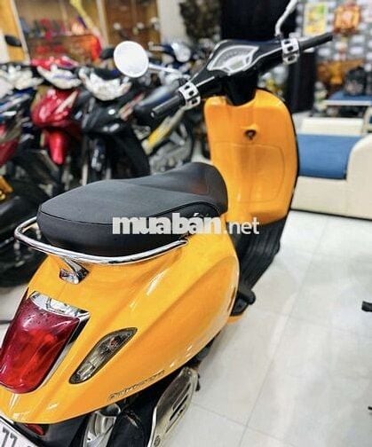 Vespa Primavera 2014